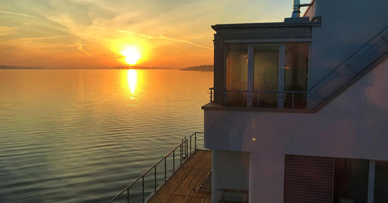 Schwimmendes Haus Robby II