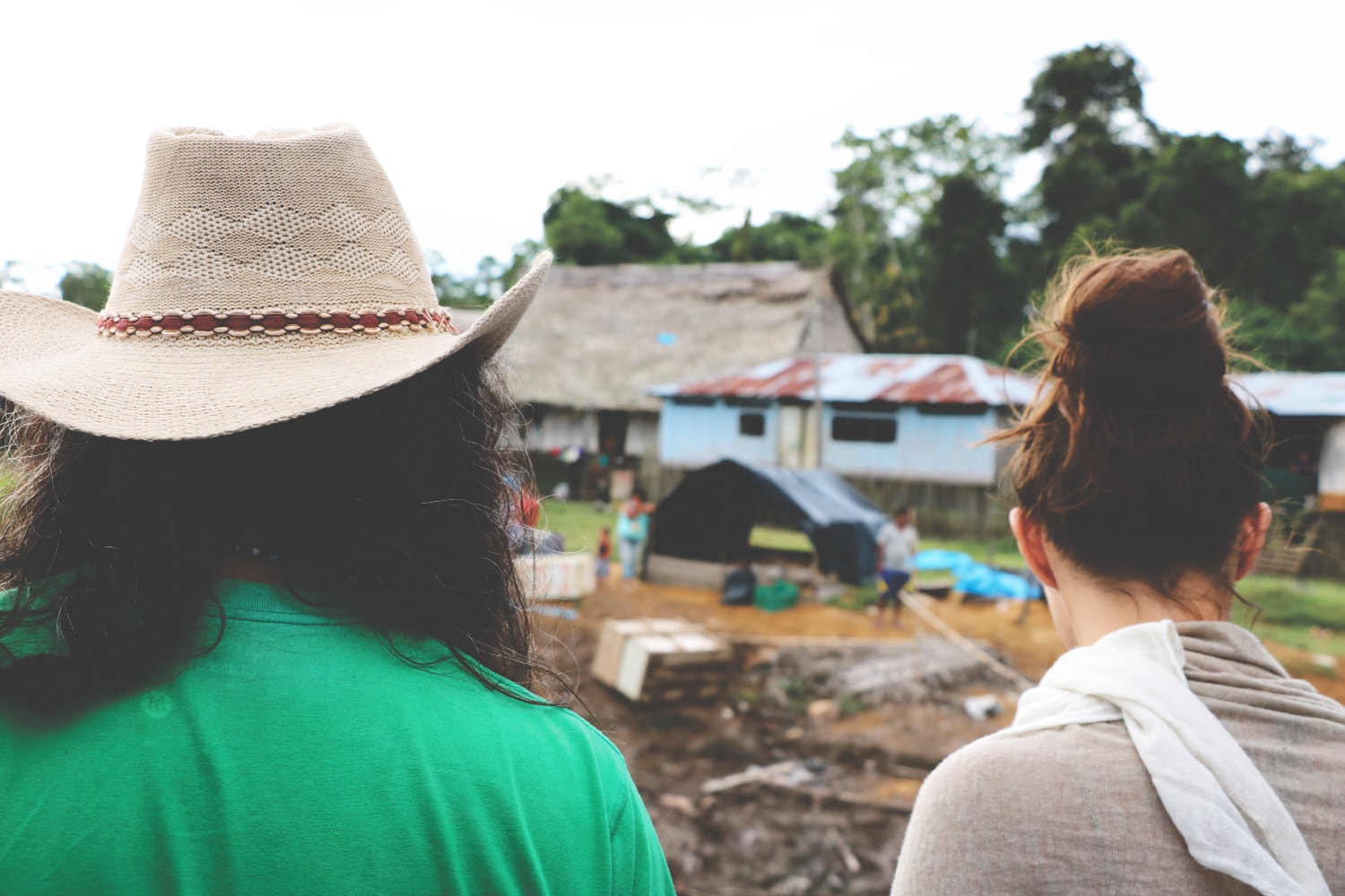 Blick auf das Dorf im Amazonas Blick auf das Dorf im Amazonas