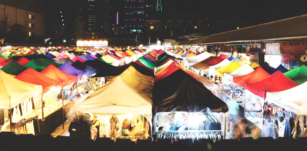 Bangkok Sehenswürdigkeiten: Rod Fai Train Market