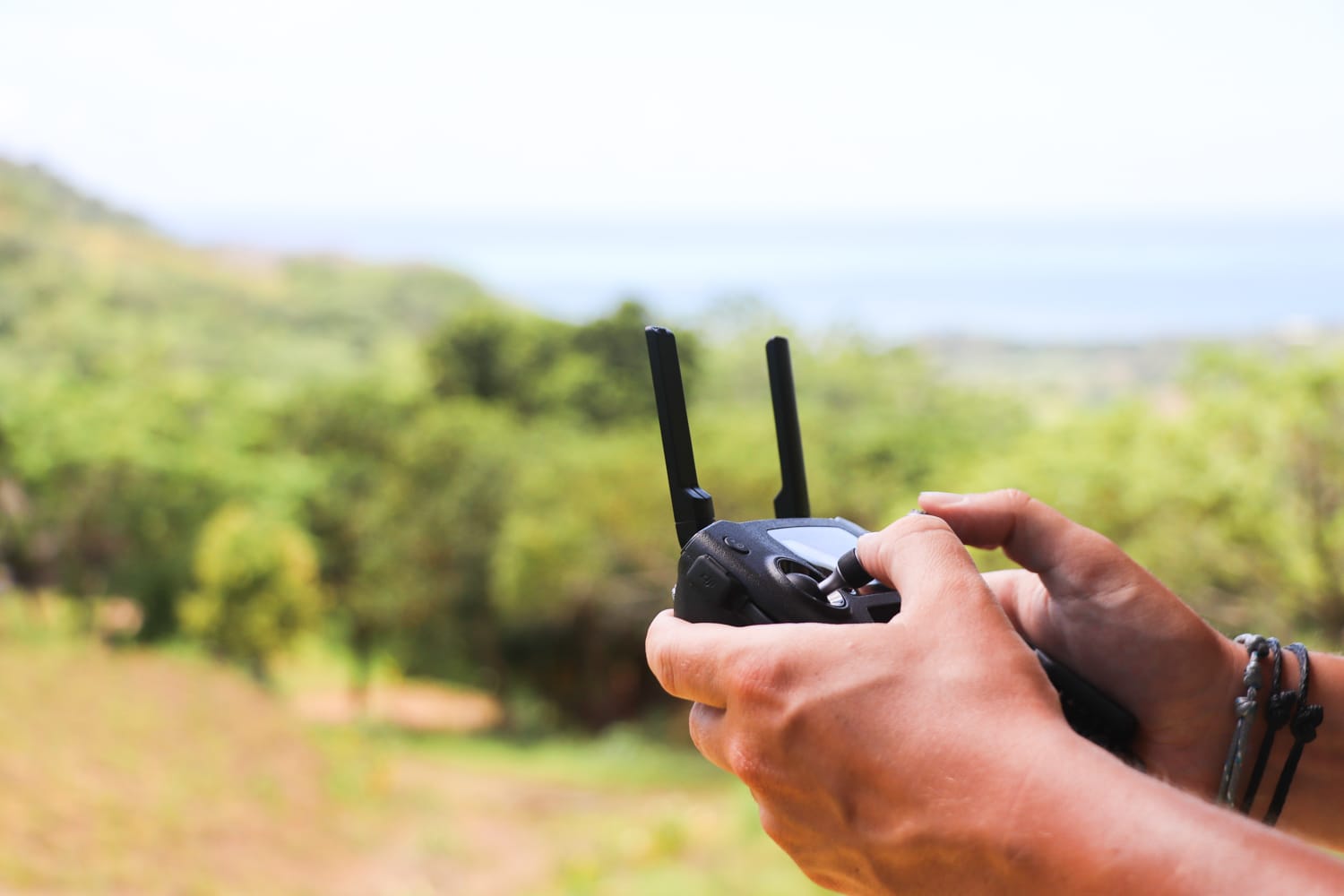 Drohne auf Reisen und Weltreise - Controller