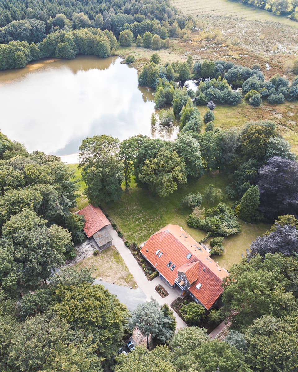 Ferienwohnung in Ostfriesland - Forsthaus Gödens - Drohne