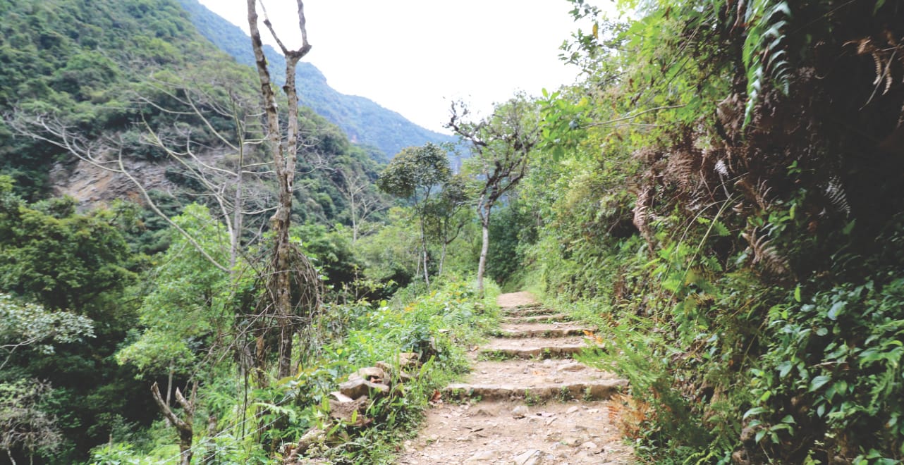 Weg zum Gocta Wasserfall in Peru Weg zum Gocta Wasserfall in Peru