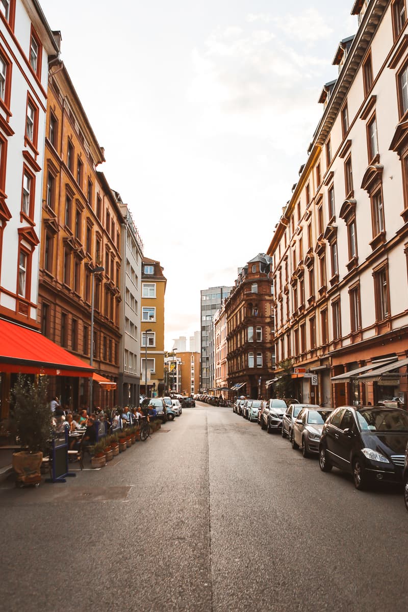 Hessen - Ausflugsziel & Sehenswürdigkeiten - Frankfurt Sachsenhausen Hessen - Ausflugsziel & Sehenswürdigkeiten - Frankfurt Sachsenhausen