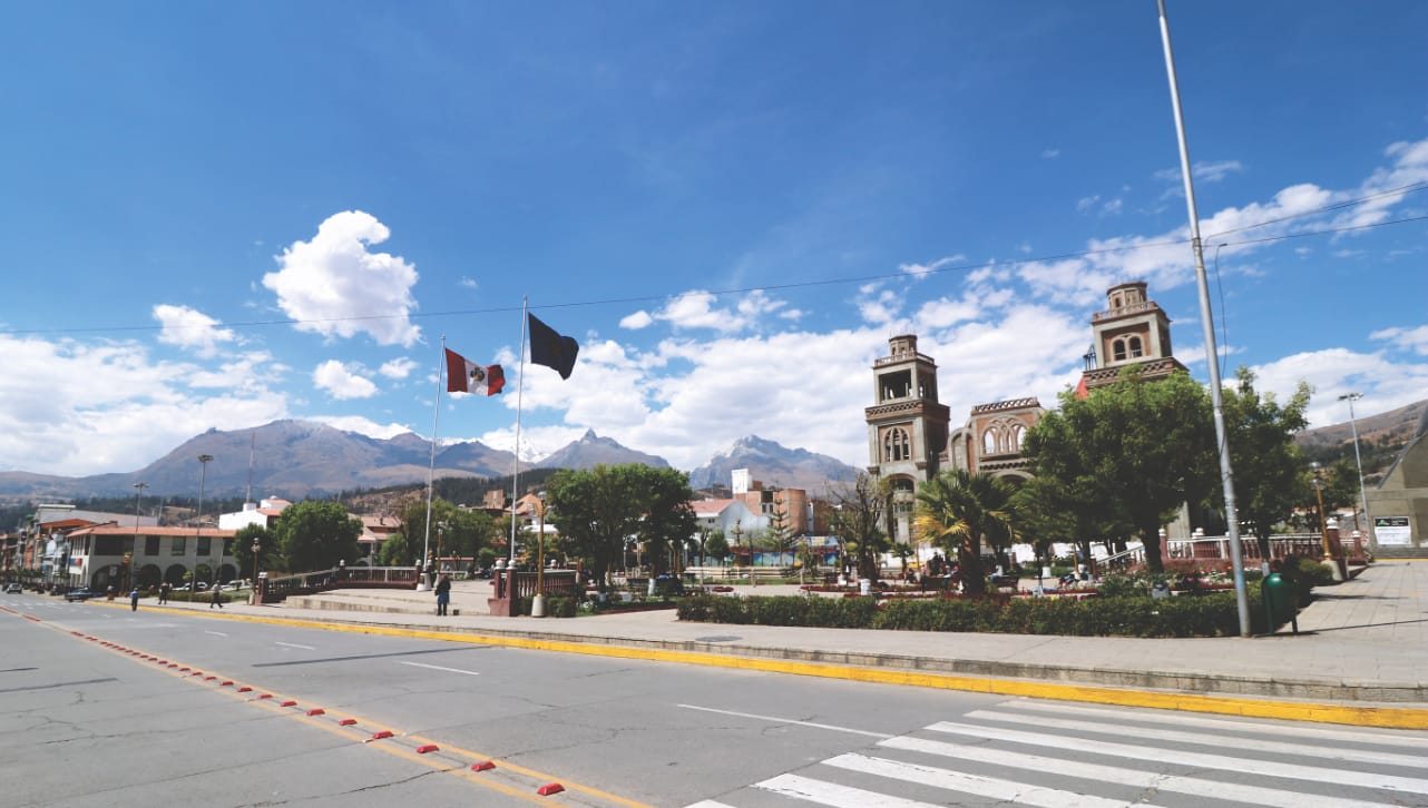Plaza de Armas in Huaraz Plaza de Armas in Huaraz