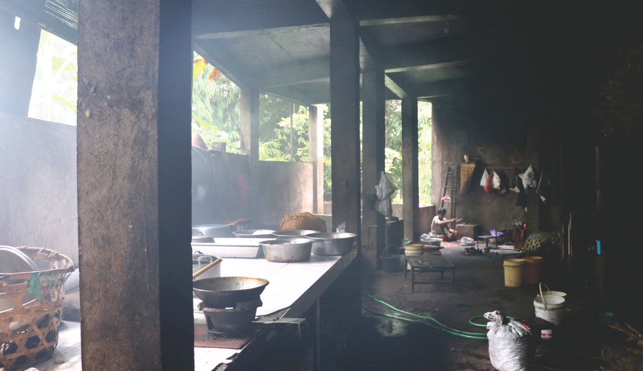 Hinter den Kuissen: restaurant Ibu Oka Babi Guling