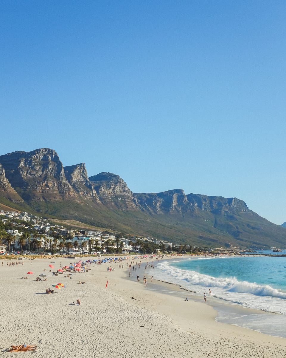 Kapstadt Sehenswürdigkeiten & Highlights - Camps Bay Strand