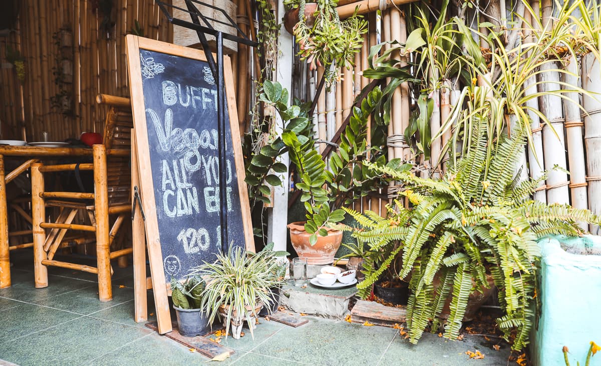 Koh Samui • Vegane Restaurants & Cafes • Vegan Khun Nay