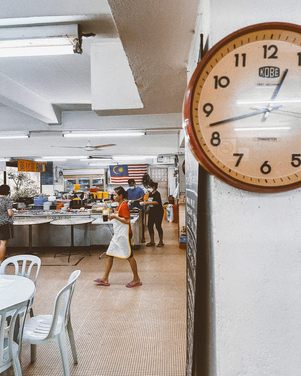 Kuala Lumpur - Restaurants - Blue Boy Vegetarian Food Court