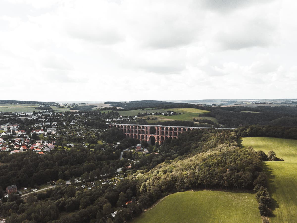 Sachsen - Ausflugsziele & Kurzurlaub - Goeltzschtalbrücke mit Drohne