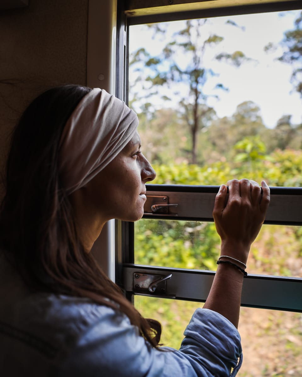 Sri Lanka - Sehenswürdigkeiten & Highlights - Ella/Kandy - Zugfahrt