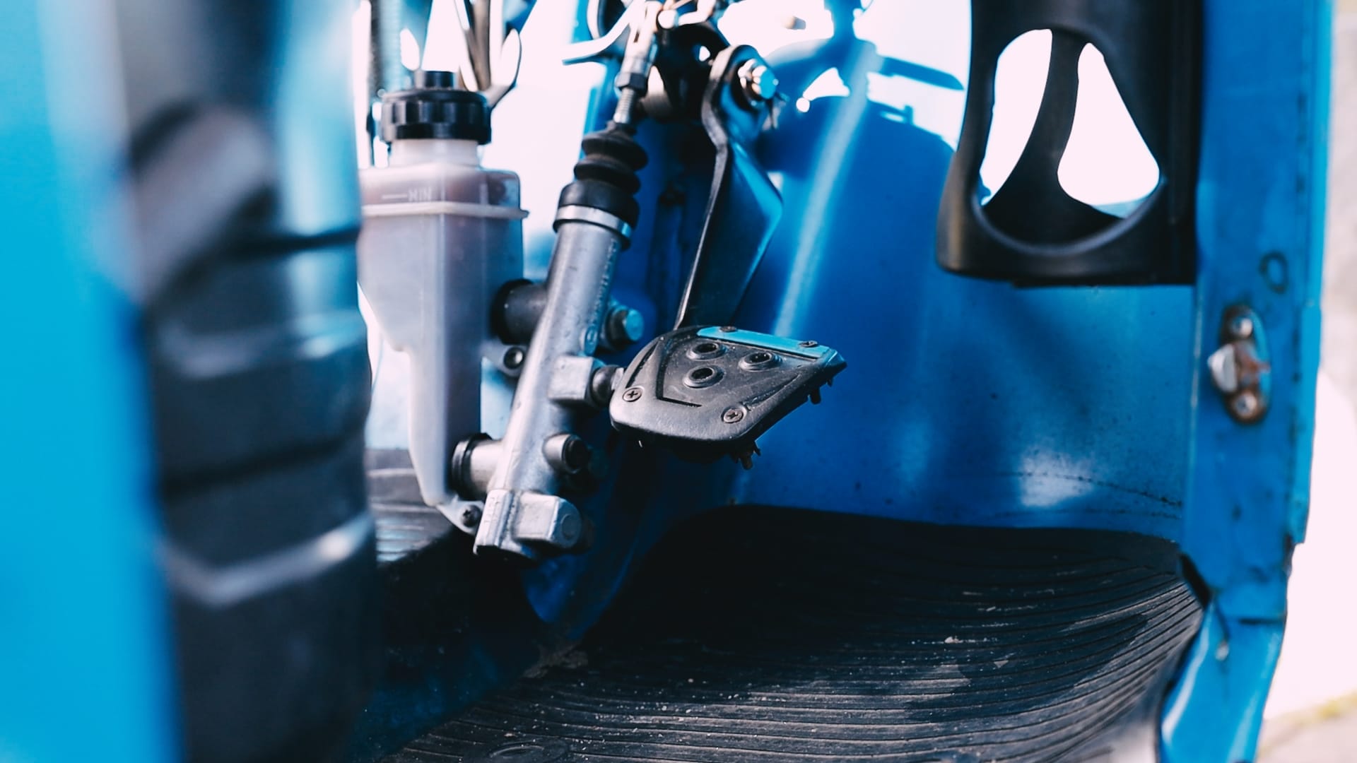 Sri Lanka: TukTuk fahren und bremsen