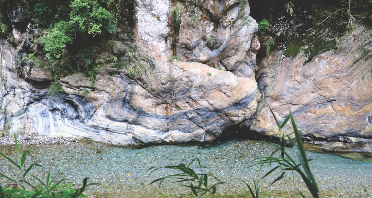 Steinschichten in der Tarokoschlucht