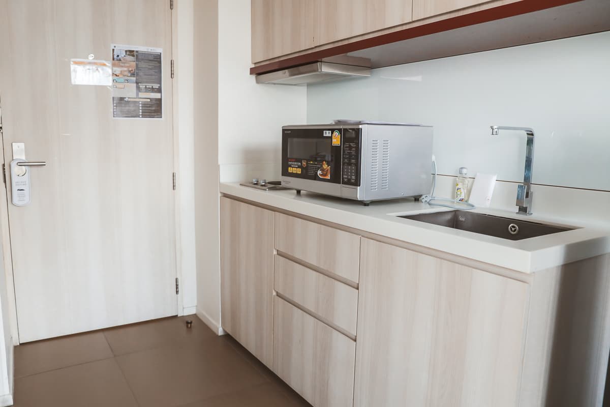 Thailand - ASQ - Quarantäne-Hotel - Zimmer Thailand - ASQ - Quarantäne-Hotel - Küche