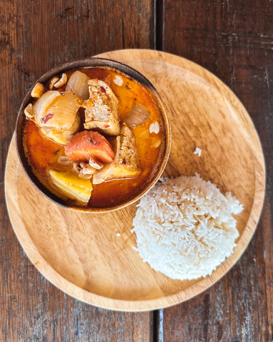 Thailand - Typisches Essen/Gerichte - Massaman Curry Thailand - Typisches Essen/Gerichte - Massaman Curry