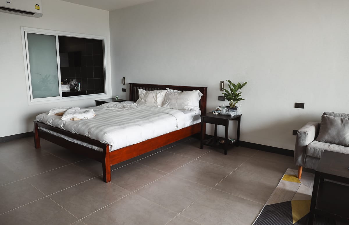 Thailand - Unterkunft auf Koh Lanta - Bett