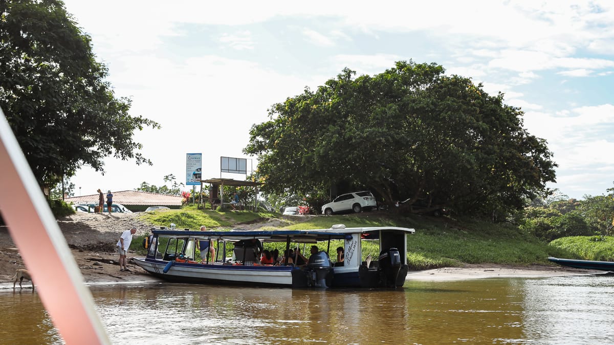 Tortuguero Nationalpark - Reisetipps/Guide - La Pavona Boots-Anleger Tortuguero Nationalpark - Reisetipps/Guide - La Pavona Boots-Anleger