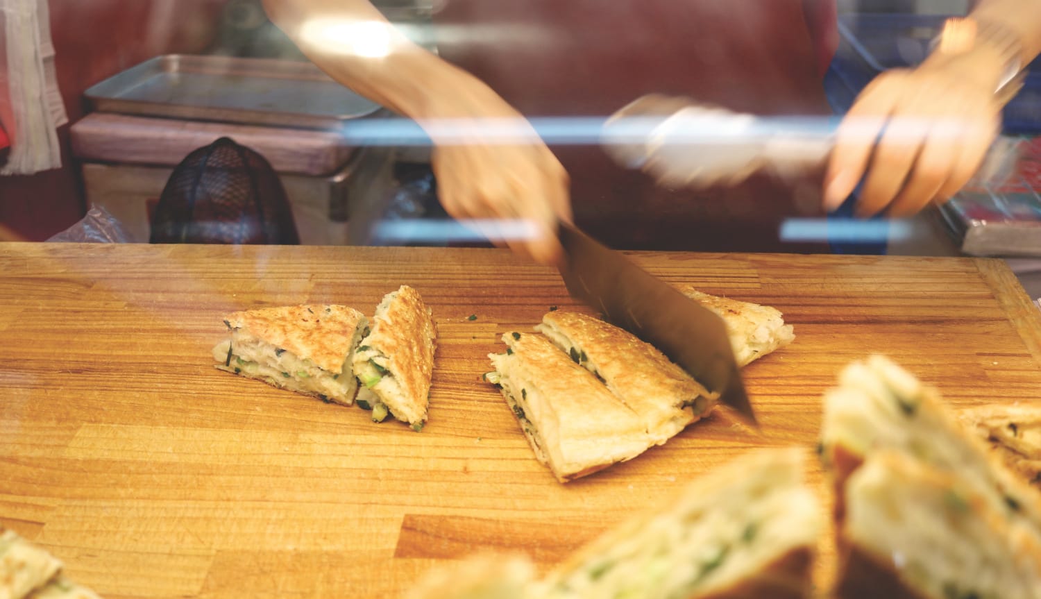 Typisches Essen in Taiwan - Brot Lauchzwiebeln